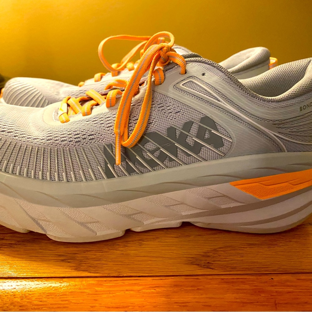BRAND NEW!!!!🌟🌟🌟Hoka Biondi 7. Size 8.5 womens.